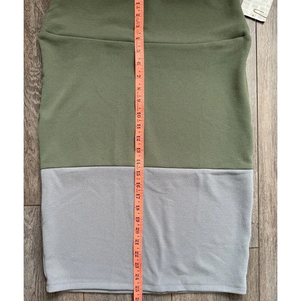 NWT LulaRoe Cassie Skirt Size L Gray Green Pencil Straight Skirt - Picture 5 of 8